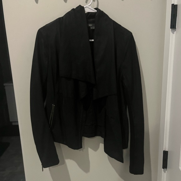 Vince Camuto leather jacket - Picture 2 of 5